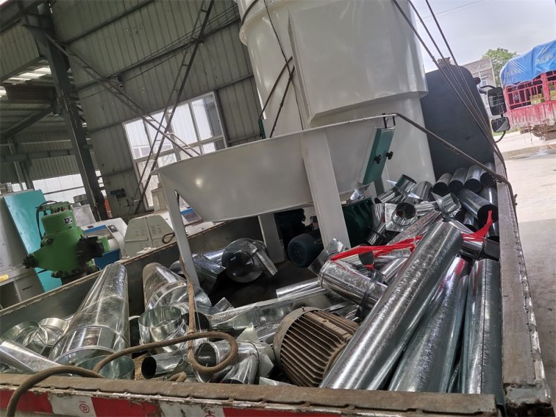 發(fā)貨現(xiàn)場(chǎng)