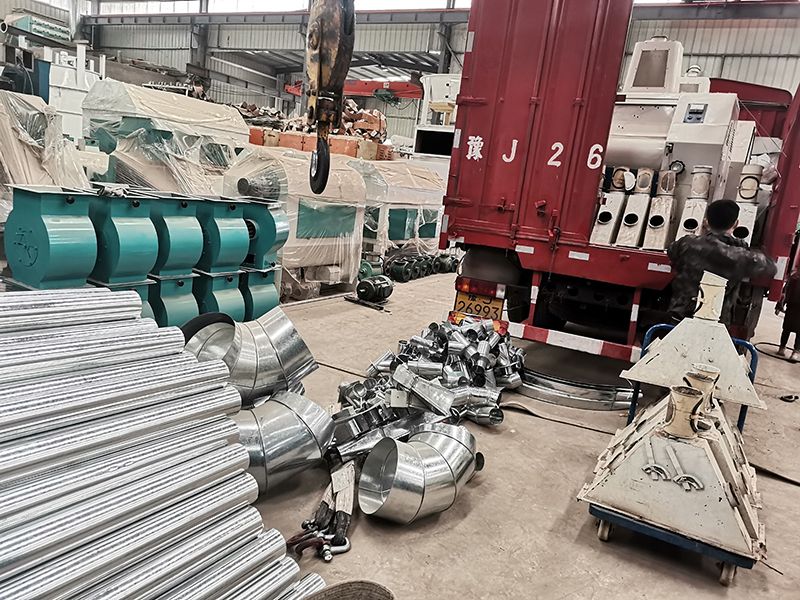 發(fā)貨現(xiàn)場(chǎng)